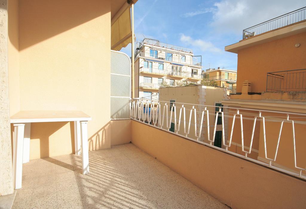 Top Relax Apartment อาลัสซิโอ ภายนอก รูปภาพ